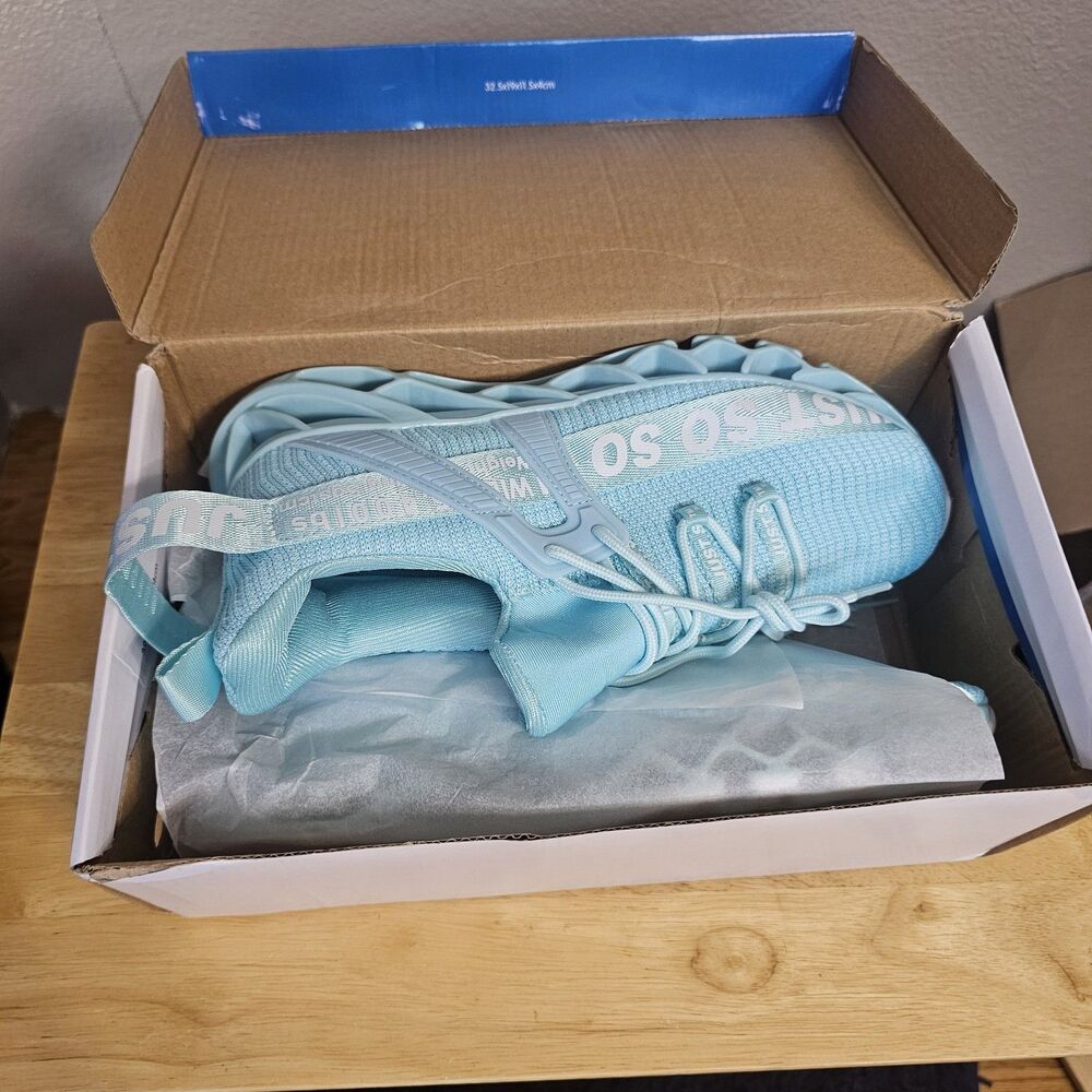 Just So-So Women’s Mint Blue Running Walking Shoes EU 42 US 11 New in Box